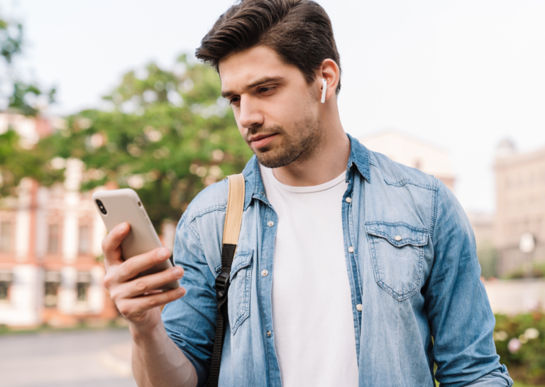 La trampa de la pantalla infinita: cómo recuperar tu atención en la era del scrolling